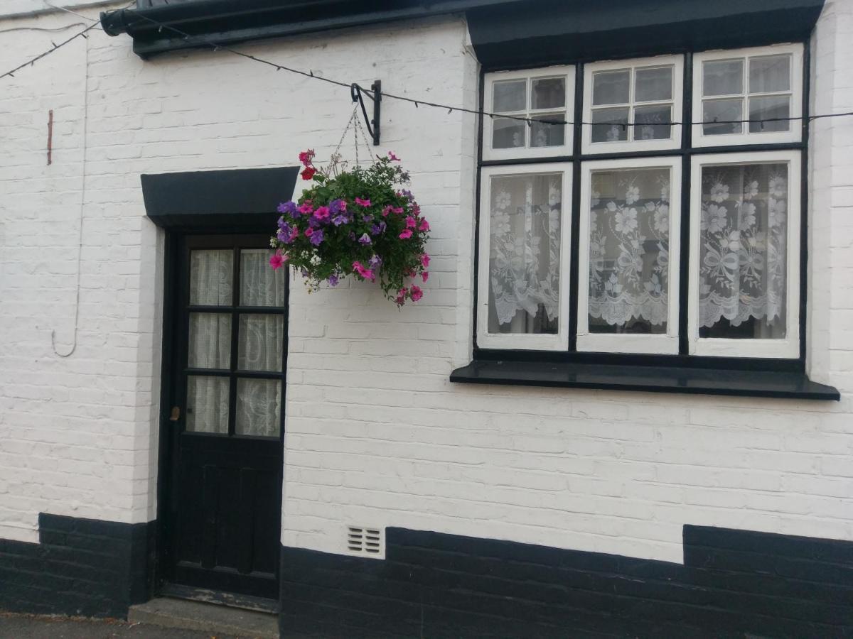 Bed and Breakfast The Rifle Volunteer Ware Exterior foto